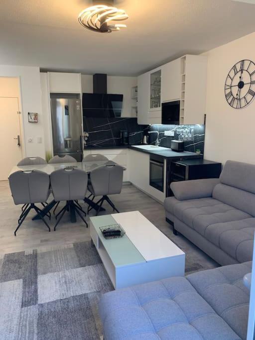 Appartement T3 Proche De Сомюр Экстерьер фото