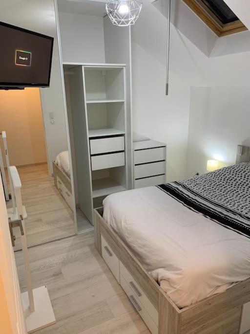Appartement T3 Proche De Сомюр Экстерьер фото